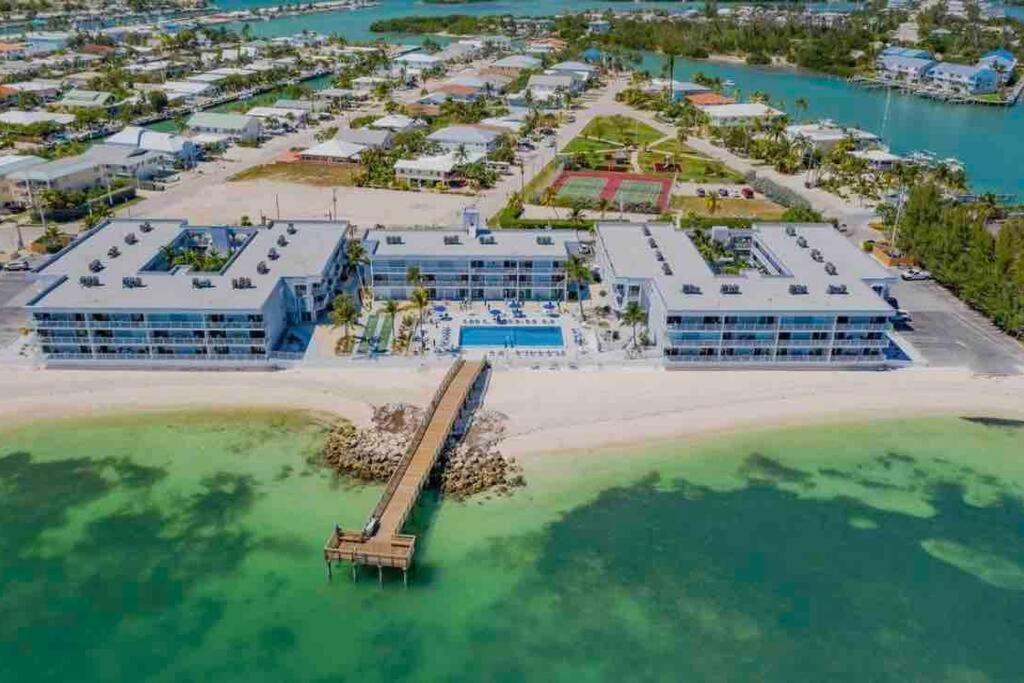 Your Happy Place On The Beach! Key Colony Beach 외부 사진