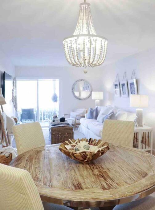 Your Happy Place On The Beach! Key Colony Beach 외부 사진